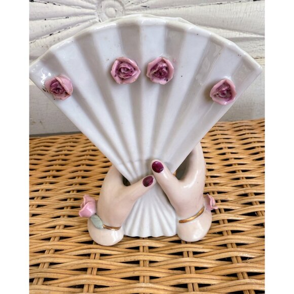 Vintage 50's Lefton Porcelain Hands Holding Fan Vase Roses Cottage Core - Picture 4 of 10